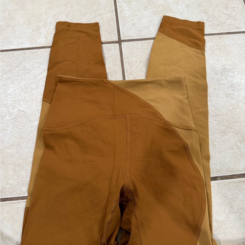 Lululemon High Rise Align 25” - Picture 2 of 3